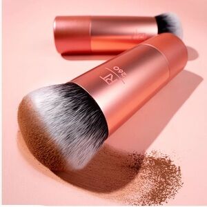 *LS* BNIP Real Techniques ULTA Bubble Blending Makeup Brush -#260 Powder